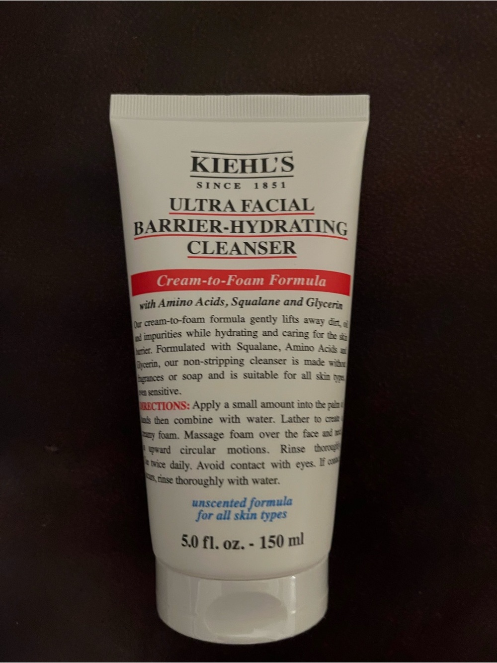 Kiehl's Ultra Facial Barrier-Hydrating Cleanser - White and Red Accents